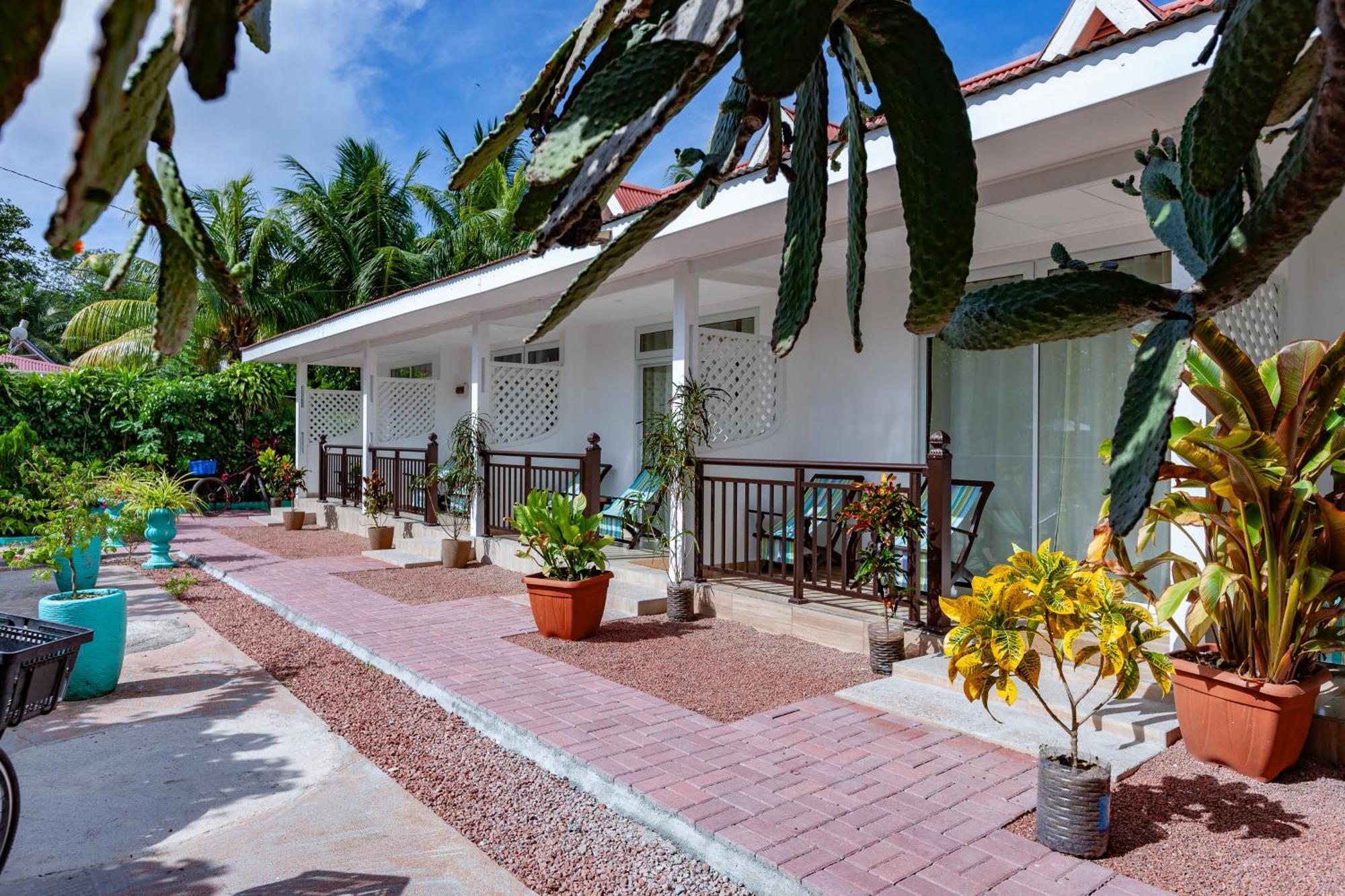 Chez Marston Hotel La Digue Exterior photo